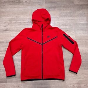 Nike Tech Fleece Hoodie Jacket Men’s Size Med University Red Full Zip CU4489-657
